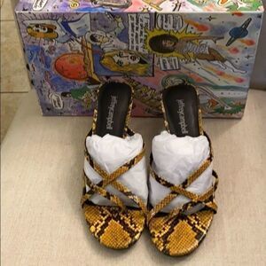 Nib Jeffrey Campbell Size 7